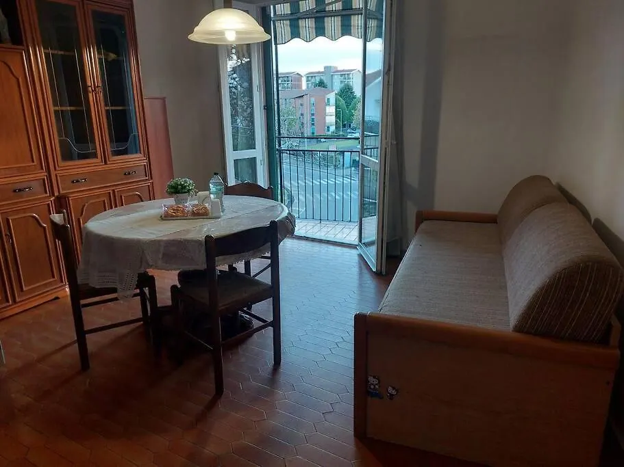 Iris Bilocale Sant'Anna Apartment Busto Arsizio Italy